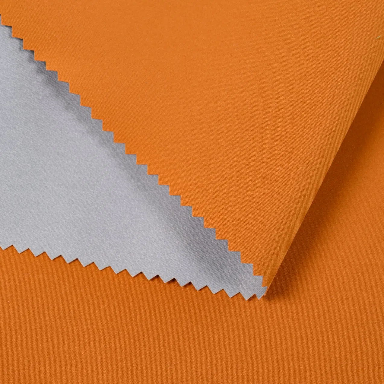 Windproof, Waterproof, Breathable, and Wear-Resistant Pd Wr TPU 3 Layer Laminated Fleece Softshell Functional Polyester Fabric for Outdoor Jacket Ski Wear