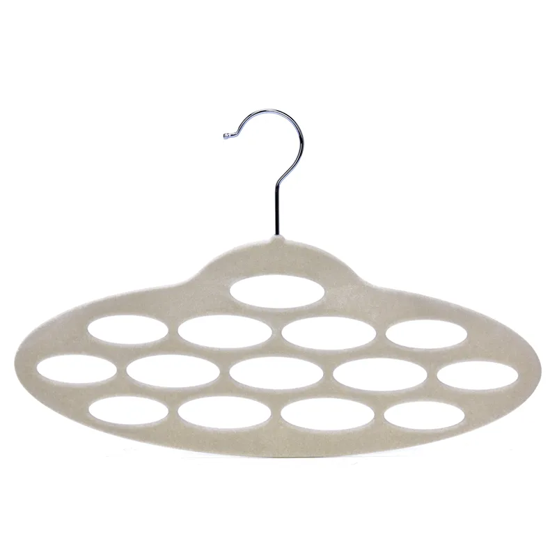 Velvet Suit Hanger Detail 1