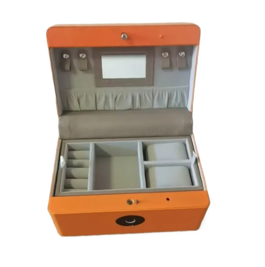 Space-Saving Jewelry Box