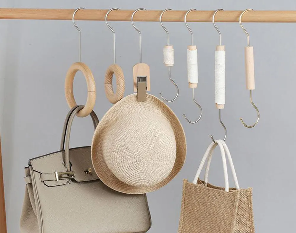 Wooden Hanger Detail 3