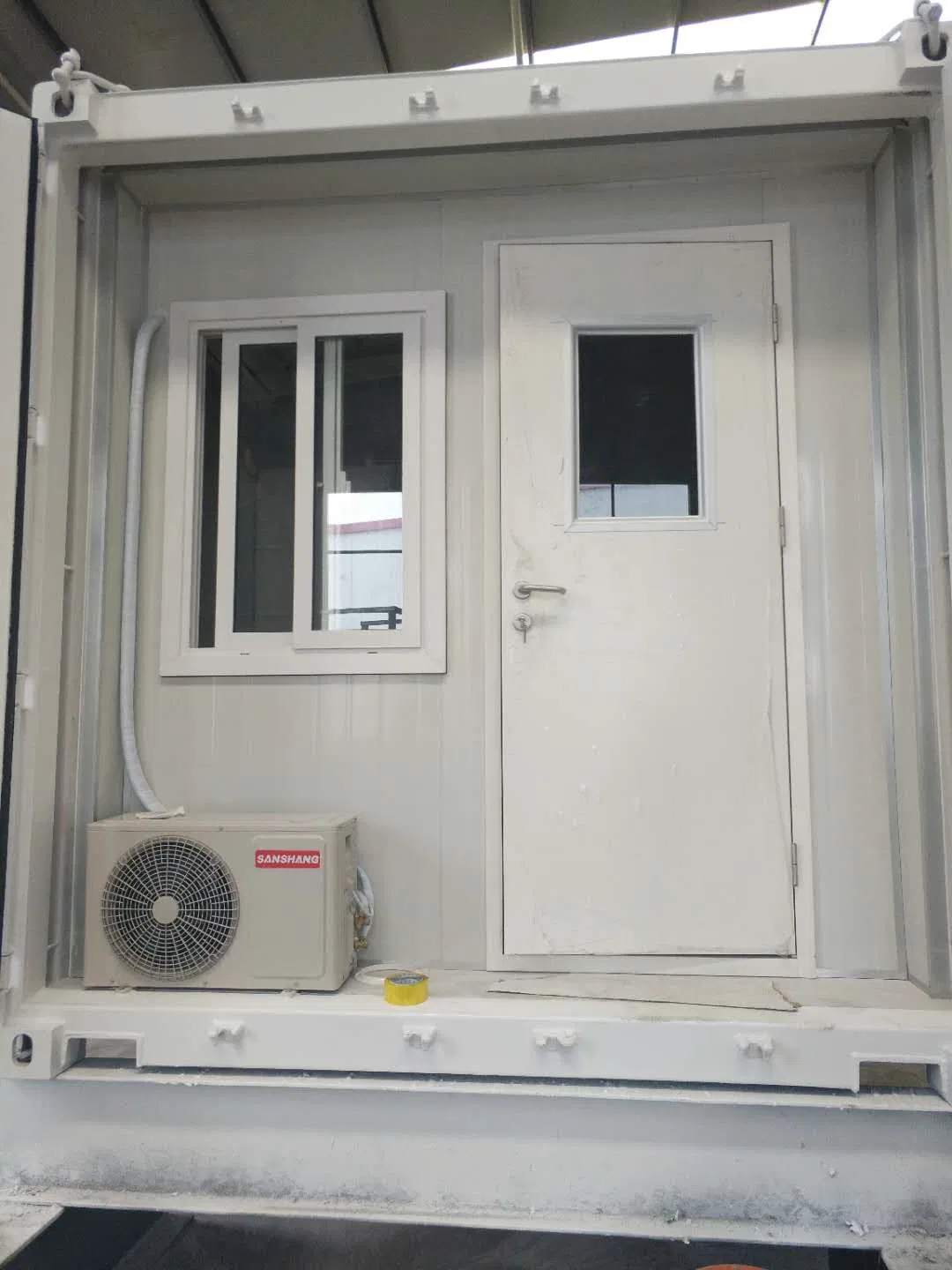 Prefab Customized Container House/Office/Rent Design