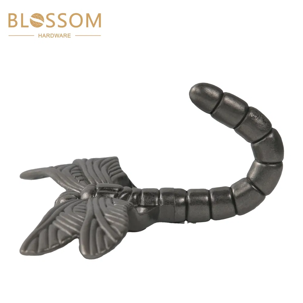 Advantageous Design Bathroom Wall Mounted Hook Handmade Silver Color Aluminium Wall Hook with Excluisve Quality