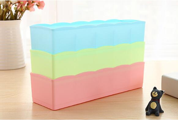 5 Cells Plastic Dividers of Drawer for Underwear, Office, Bathroom &amp; Crafts