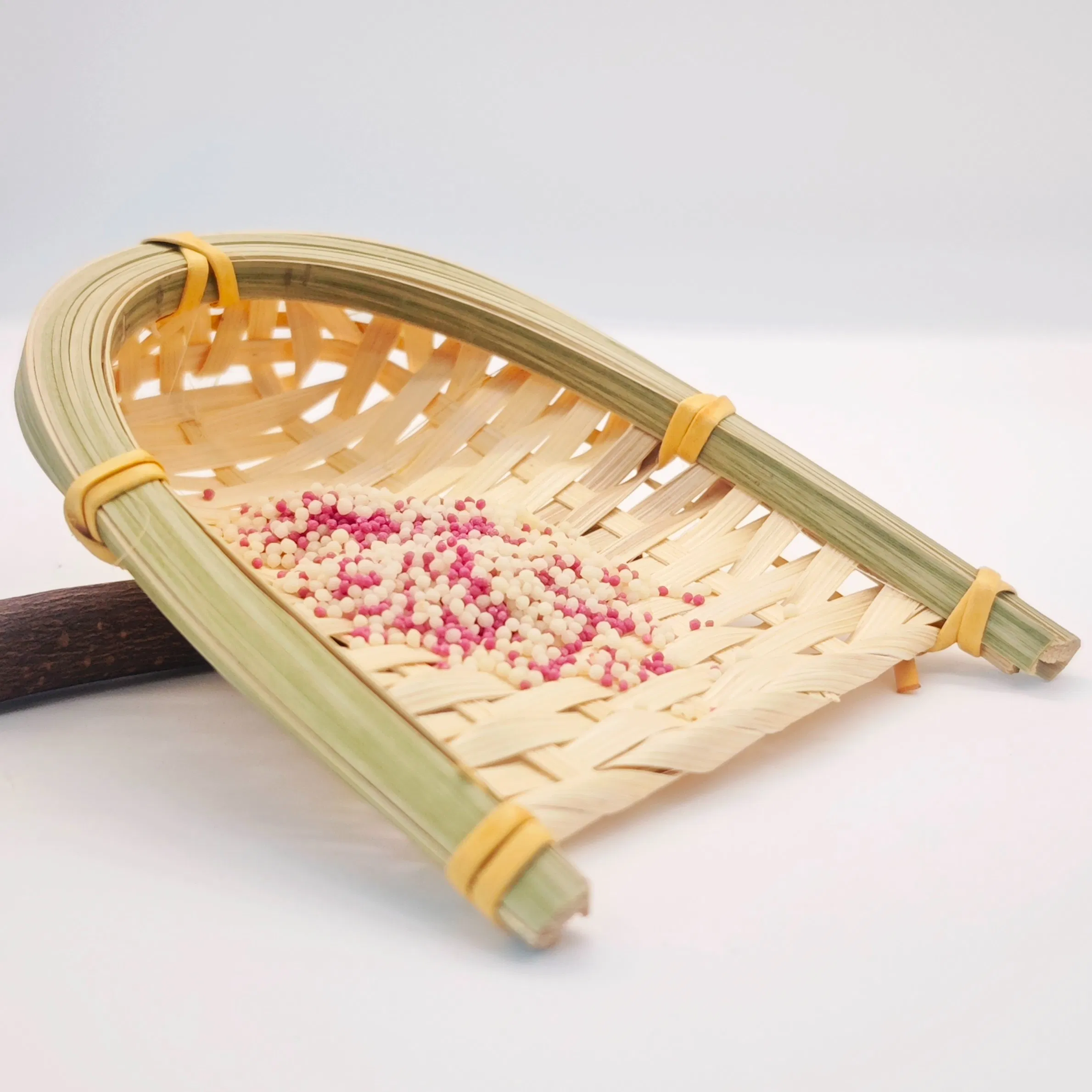 Energizing Vitamin C &amp; Iron Bisglycinate Granules for Daily Vitality