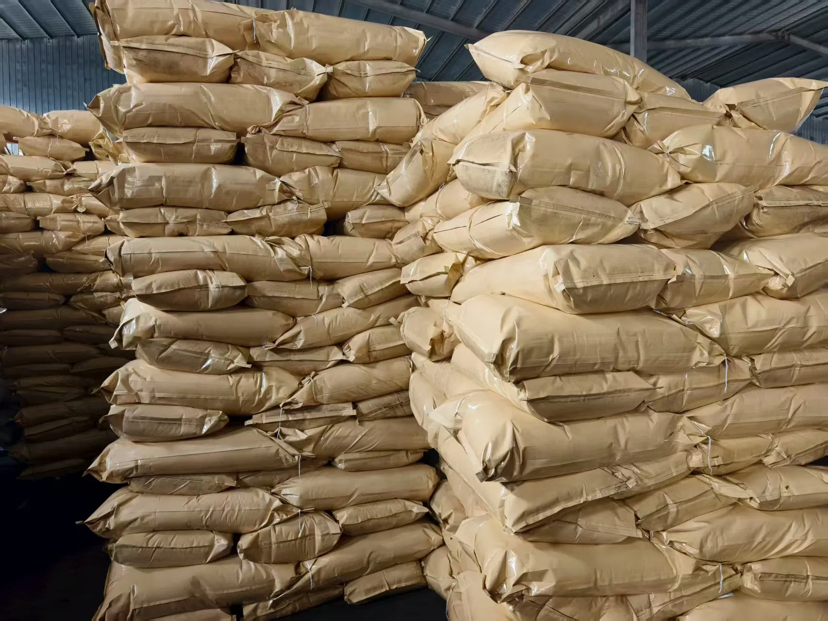 High Quality Sodium Humate Flake 65% Humic Acid