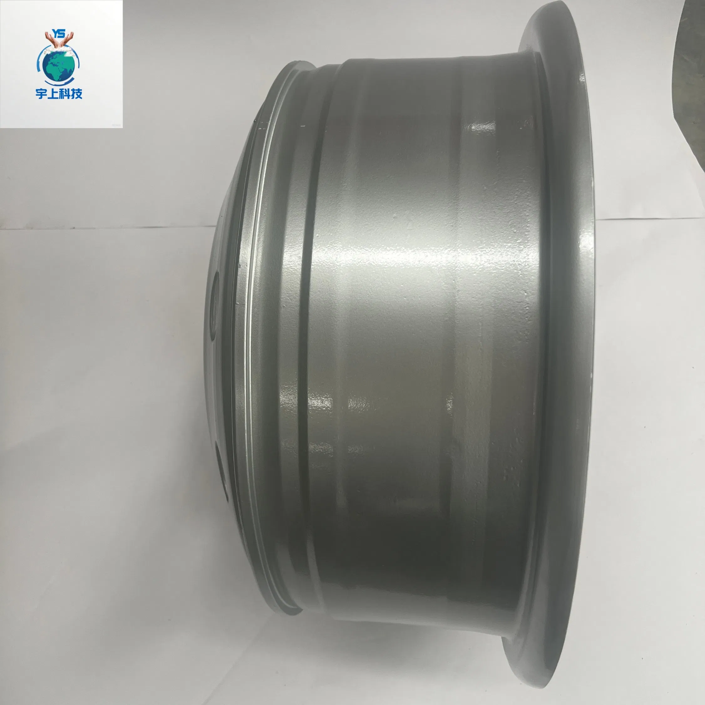 The Truck Uses High-Quality and Low-Cost 8.5-24 Type Alloy Steel Wheels.