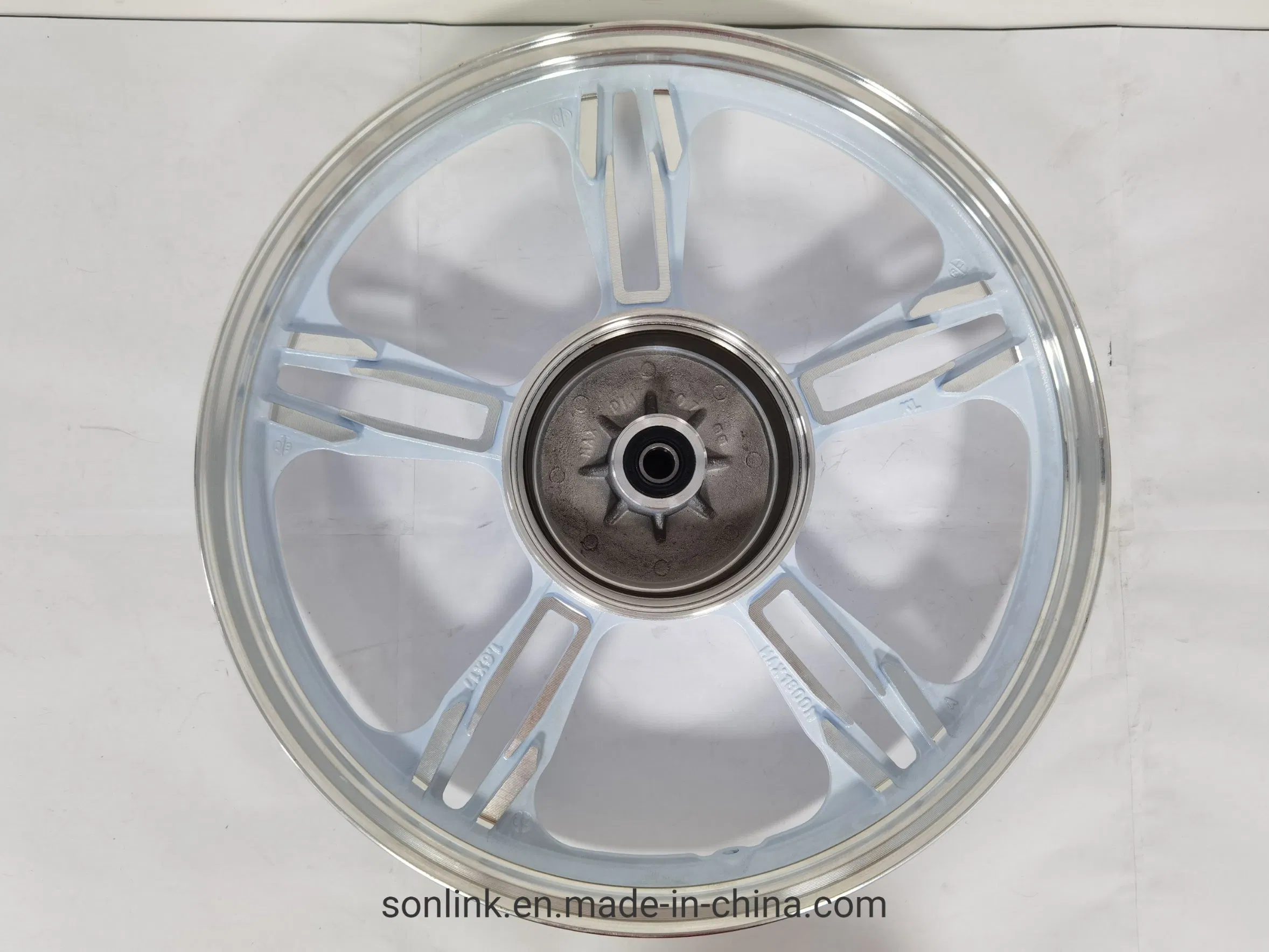 Wholesale Price Cg125 motorcycle Spare Parts Disc Brake Rear Wheel Rim