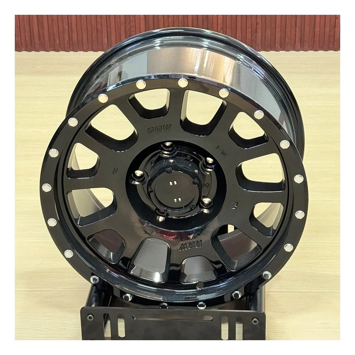 Cast off-Road Ready 18X9 Beadlock Wheels for All Vehicles