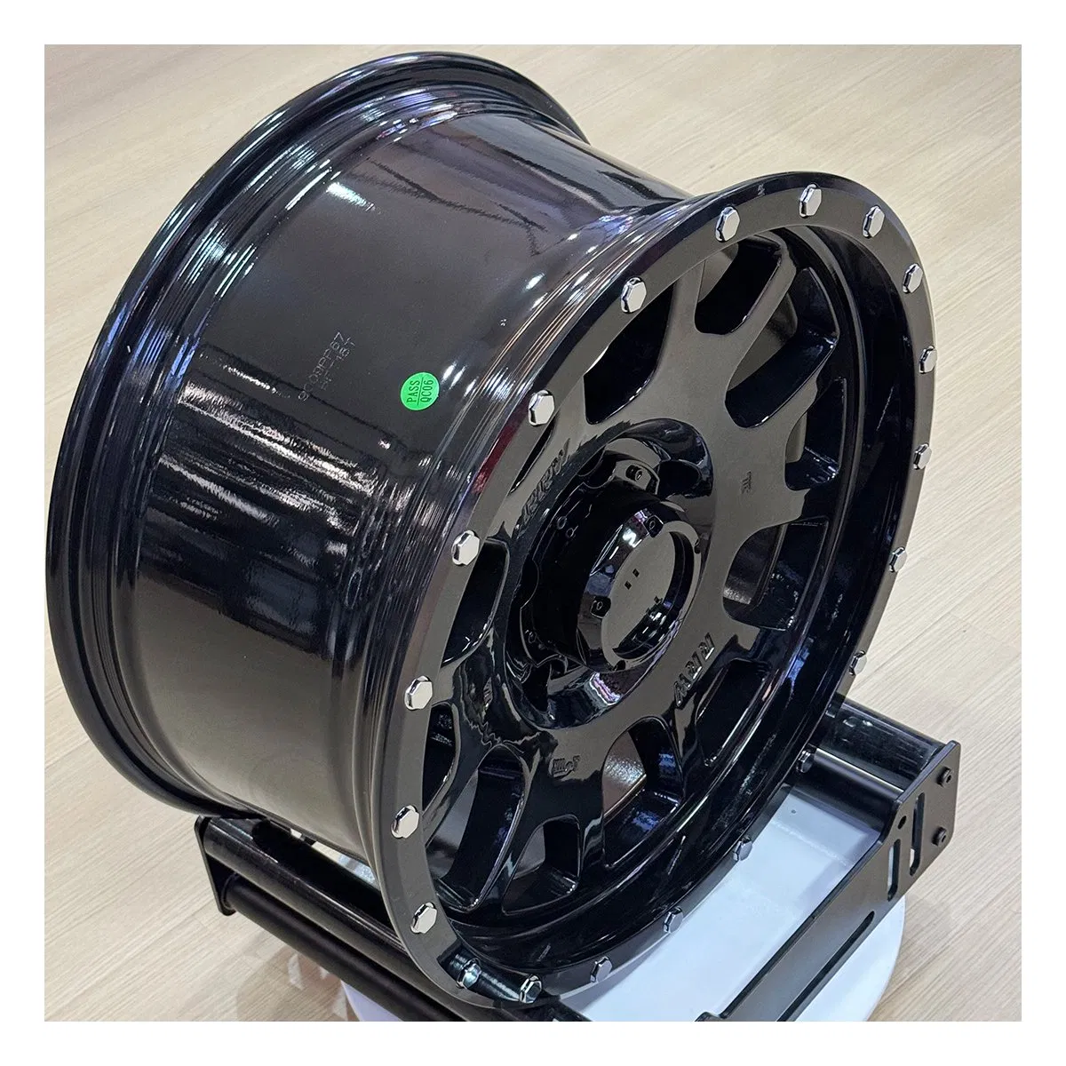 Cast off-Road Ready 18X9 Beadlock Wheels for All Vehicles