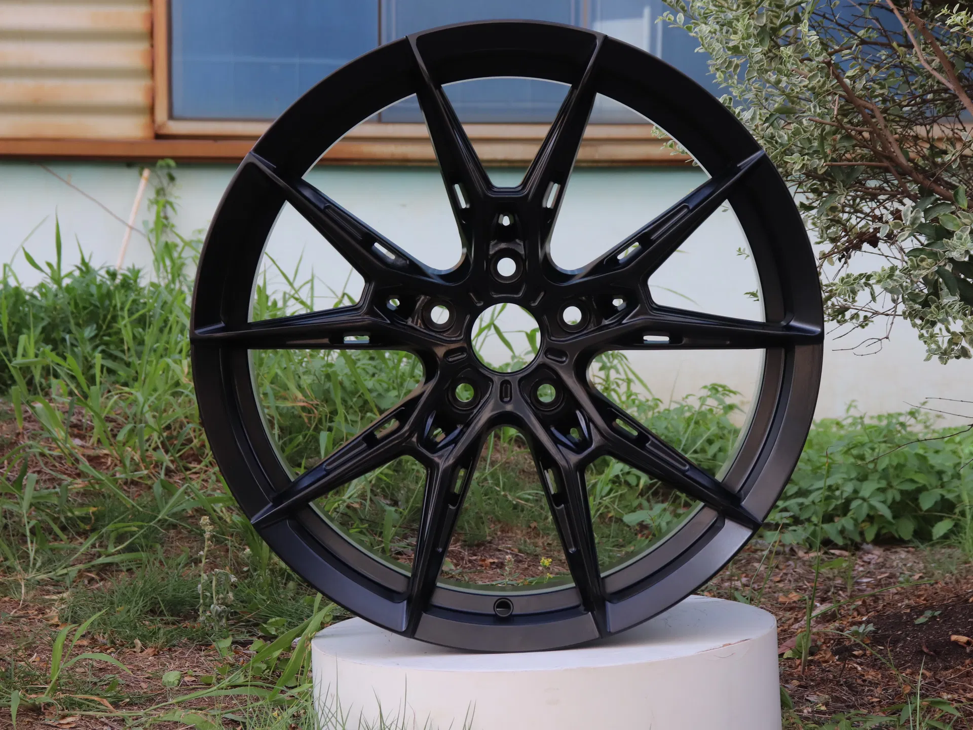Alloy Wheel Rim Design