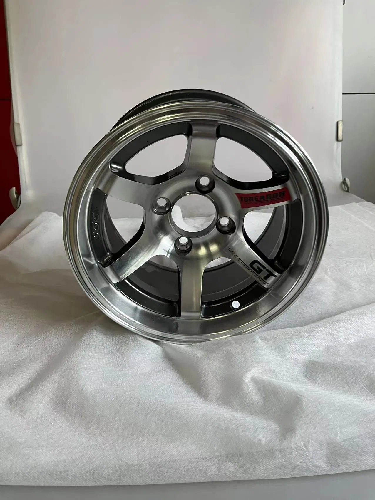 Alloy Car Rim Cast Aluminum Alloy Passenger Wheels