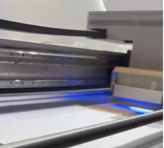 UV flatbed printing