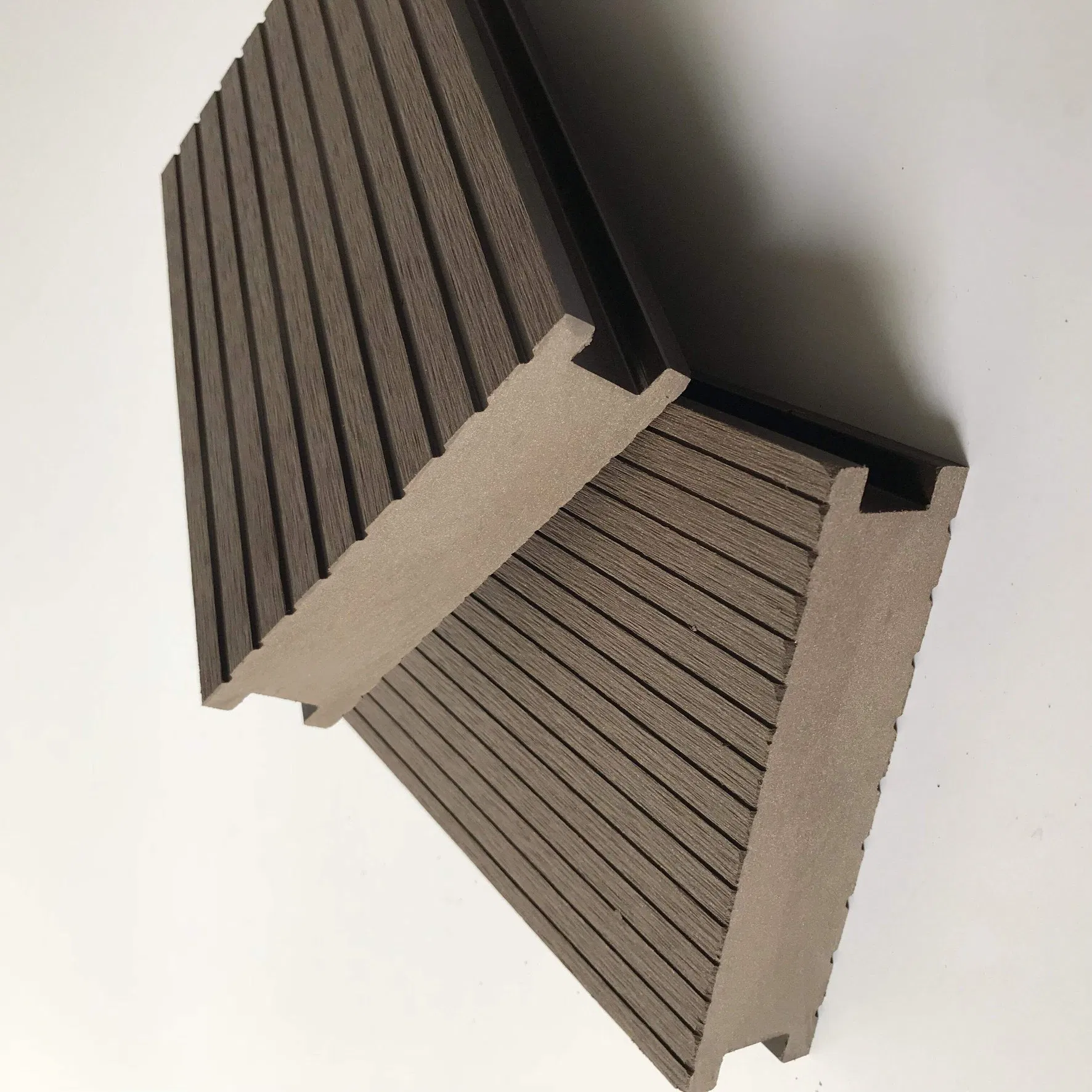 Co-Extrusion Weather Resistant Water Proof Wood Plastic Decking Composite Decking for Outdoor