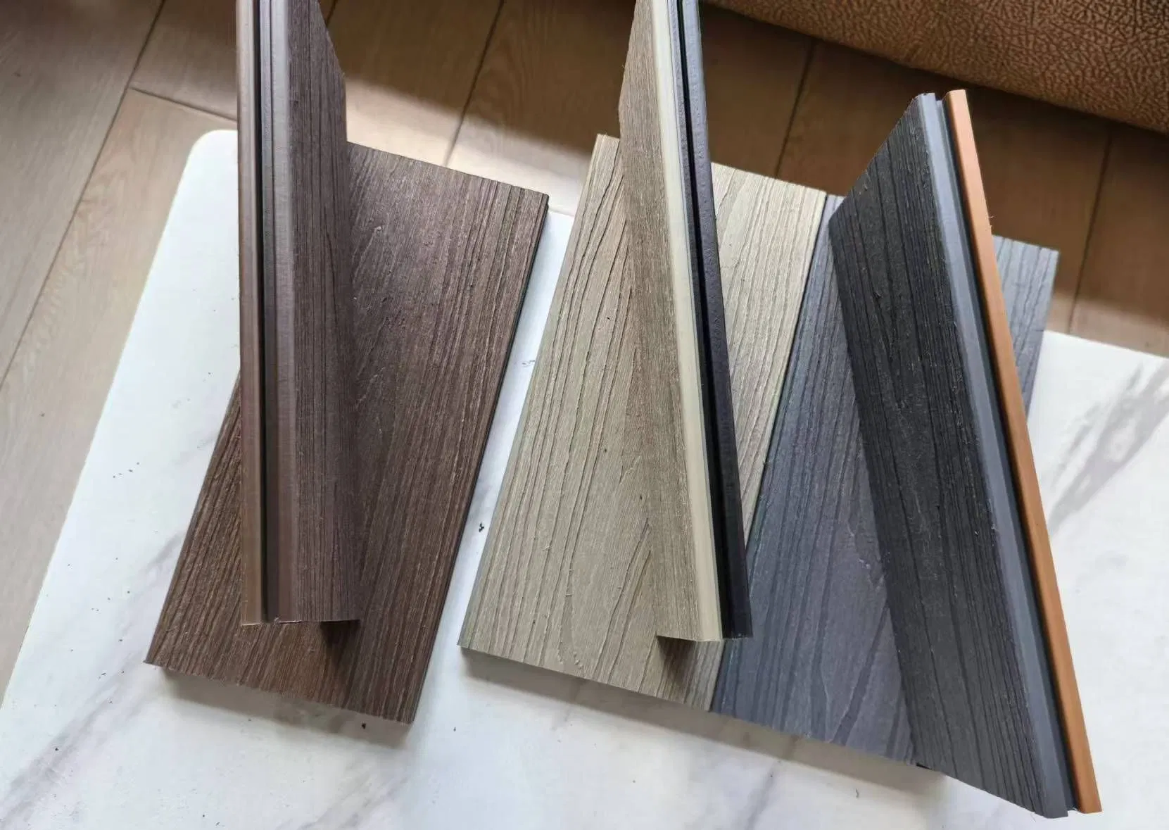 Weather Resistant Low Maintenance Capped WPC Hollow Outdoor Wooden Composite Decking