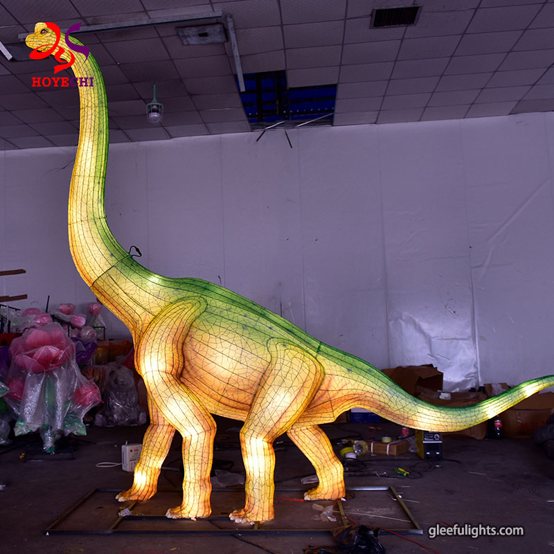 Chinese Traditional Lantern Handmade Animal Lantern Outdoor Decorative Lamp