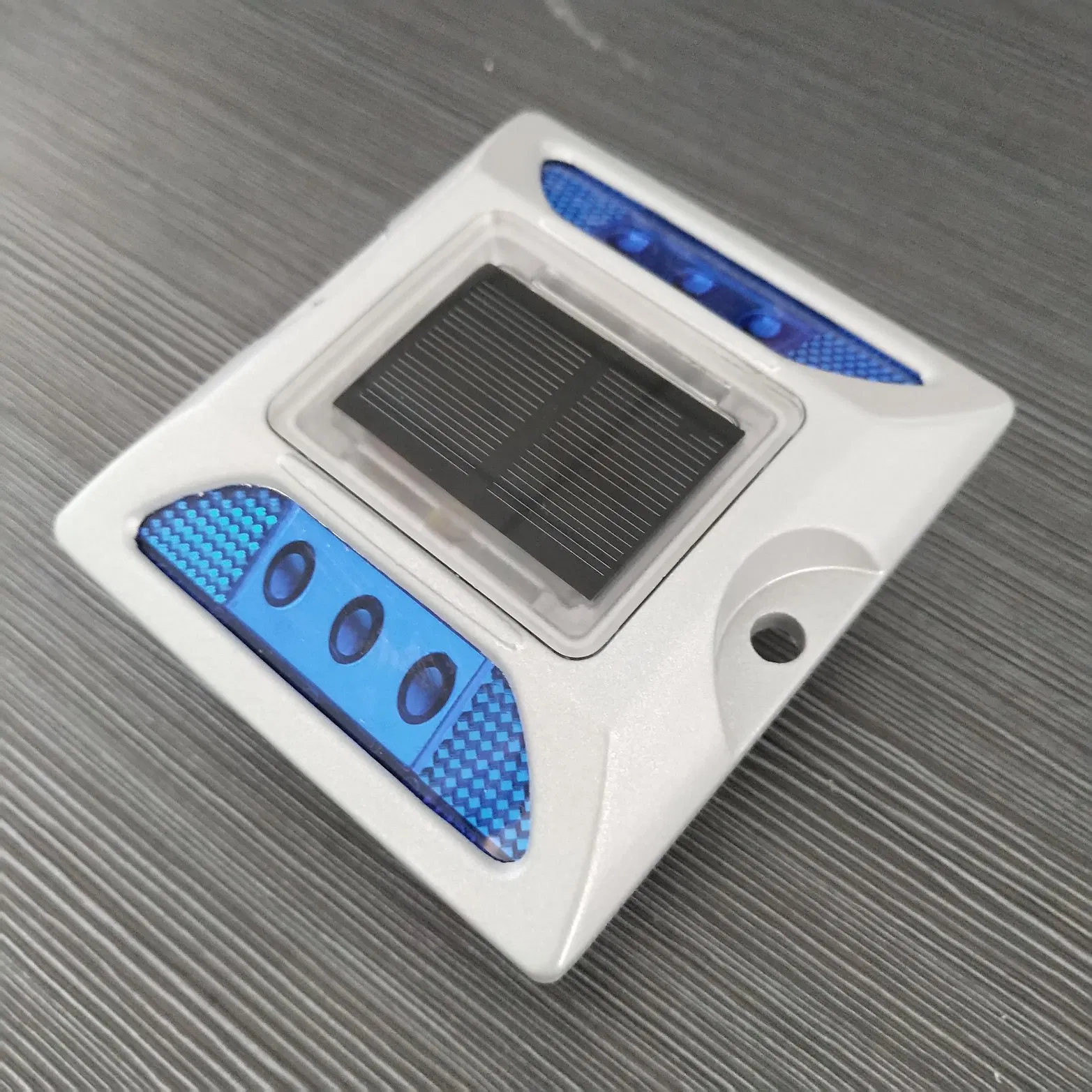 Aluminum Alloy 5 Colors Solar Pathway Motorway Marker Road Stud Airport Lighting Waterproof IP68