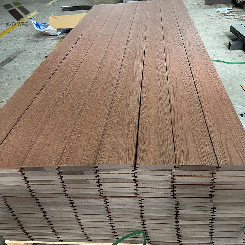 Outdoor Co-Extrusion WPC Wood Flooring Nature Fiber Composite Decking-Durable Fire-Retardant Recyclable for Commercial Patio Park Poolside