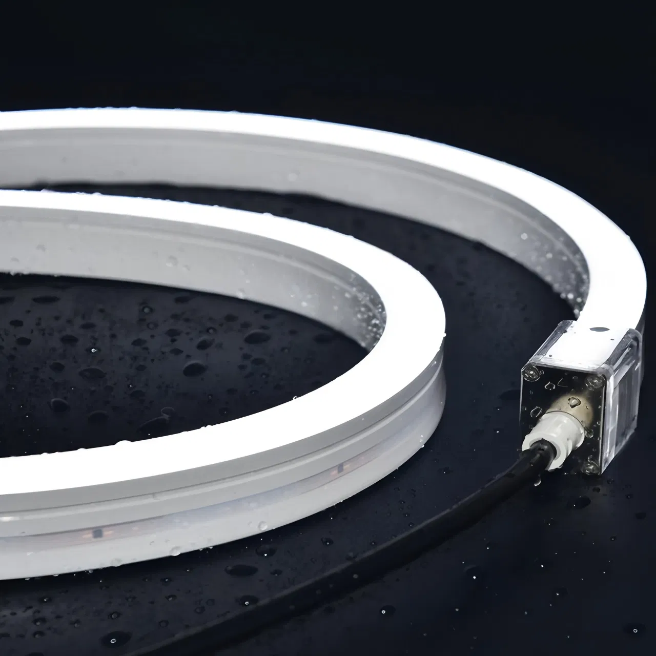 High Brightness Low Voltage Eco-Friendly LED Strip for Party Lighting