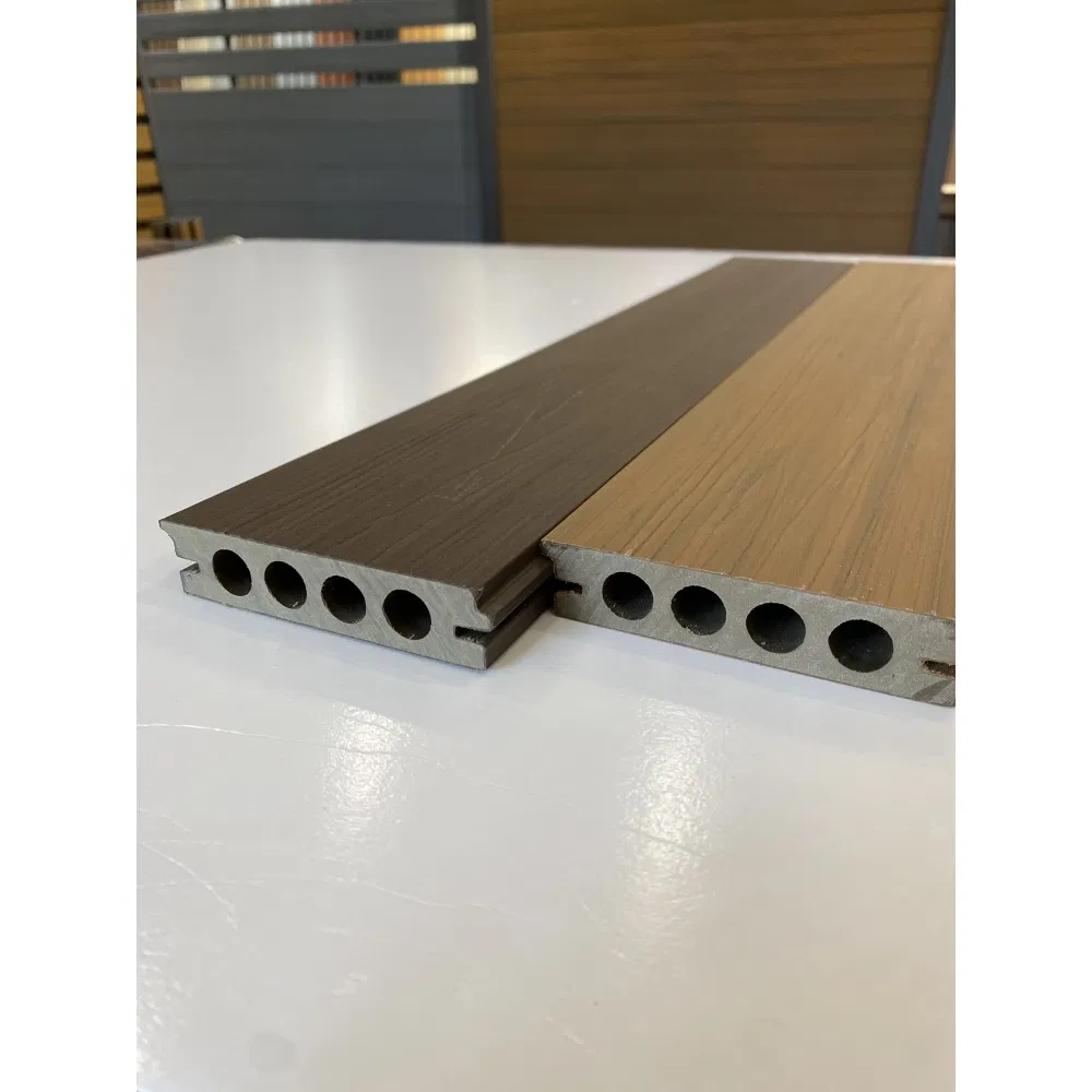 Commercial Heavy Duty Outdoor Flooring Anti Corrosion Wear Resistant WPC Decking