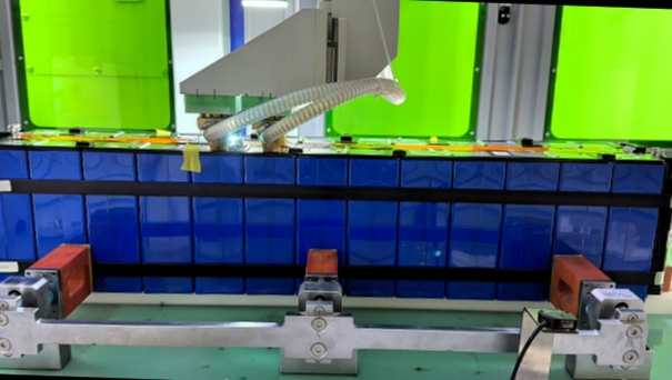 Advanced Modular Prismatic Battery Pack Assembly for Evs