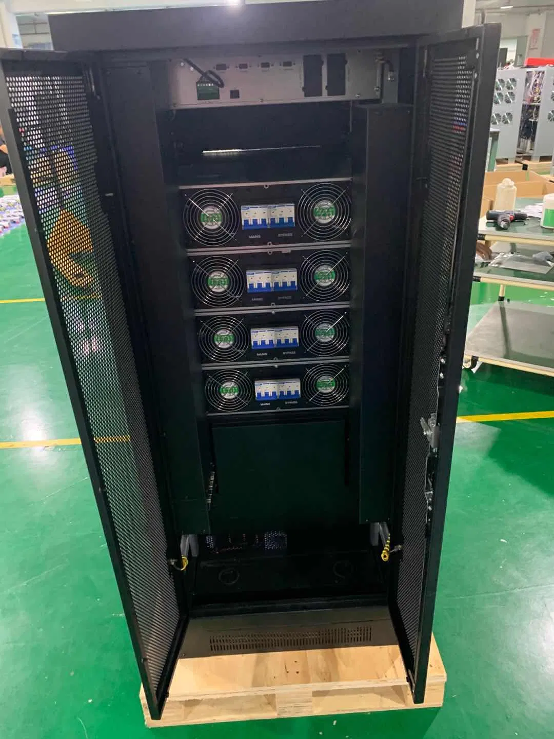 380VDC 480VDC 3 Phase Modular UPS 100kVA UPS Long Backup Three Phase External Battery Pack