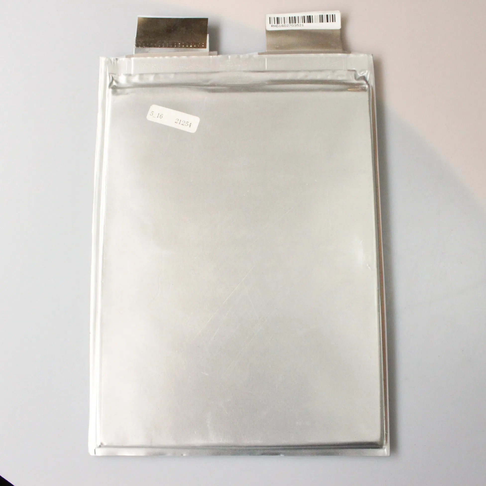 Lithium Iron Phosphate (NMC) 3.2V 20ah LiFePO4 Battery Cell for Electronic Vehicle