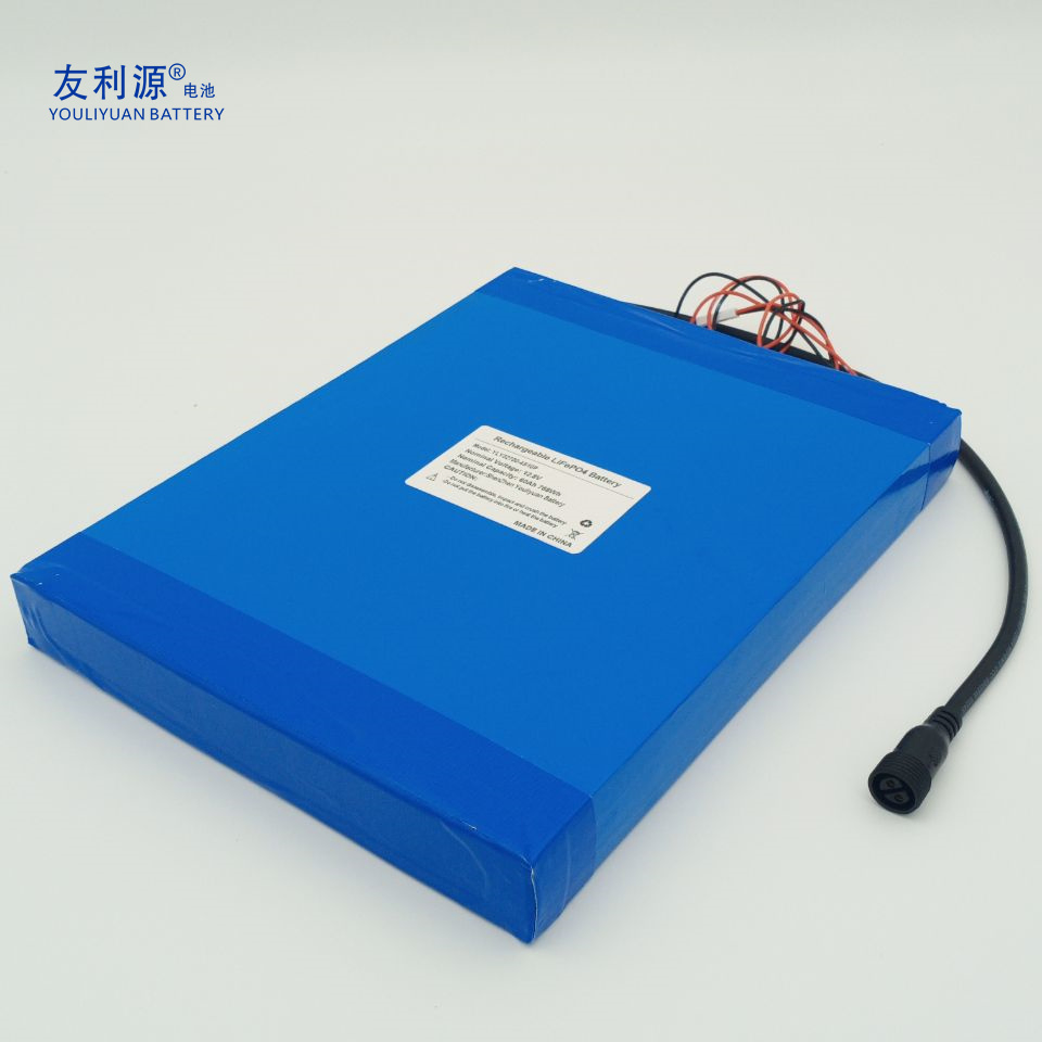 Customization Lithium Battery 32700 4s10p 12.8V 60ah LiFePO4 Rechargeable Lithium Ion 768wh 12V LFP Battery Pack Solar Battery for Solar LED Light