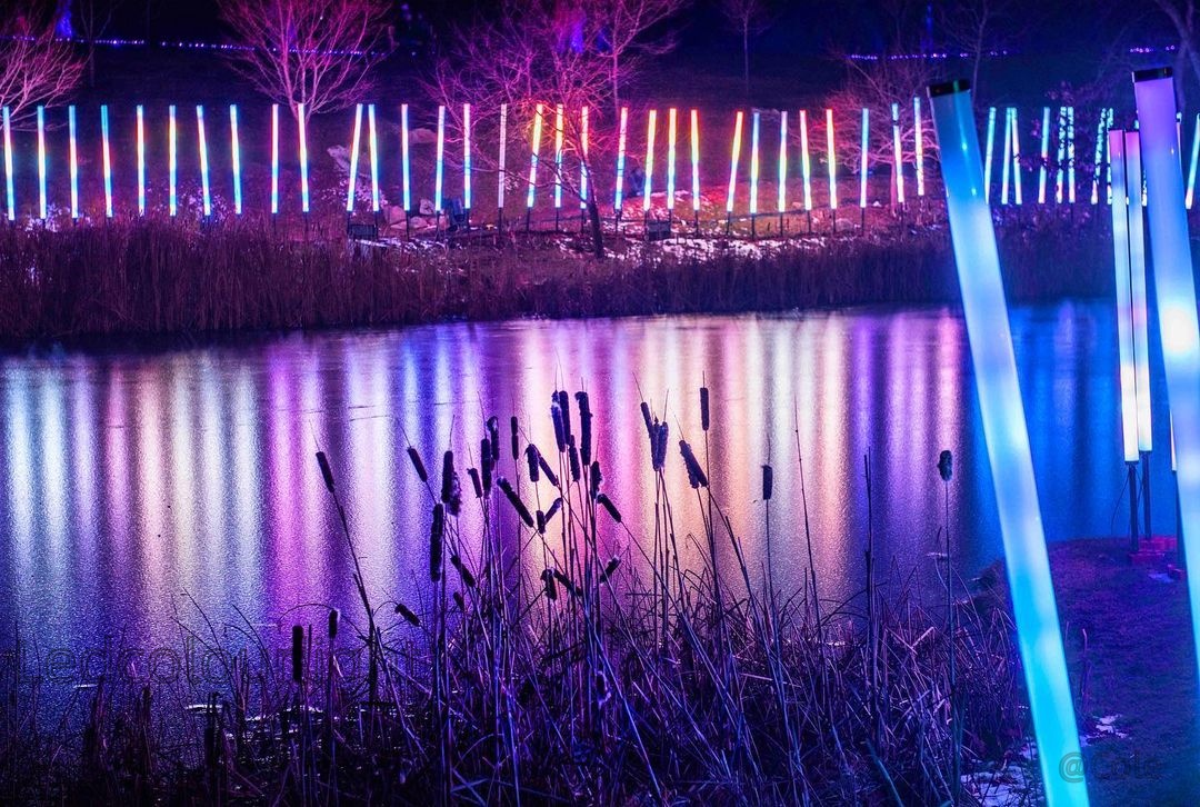 Outdoor 2m RGBW Milky Tube Light