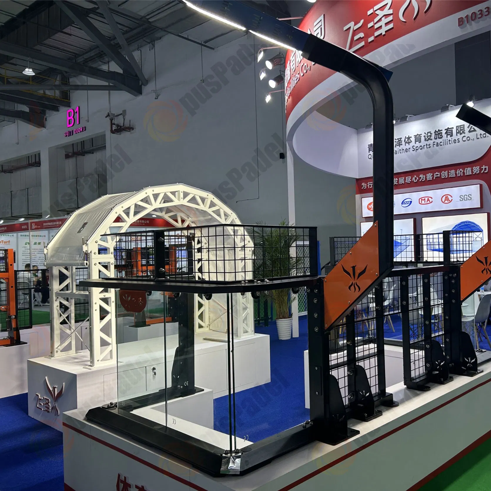 Padel Court Supplier New Sport Indoor Padel Court Pods Adjacent to Main Stadium Padel Courts for Tactical Rehearsals