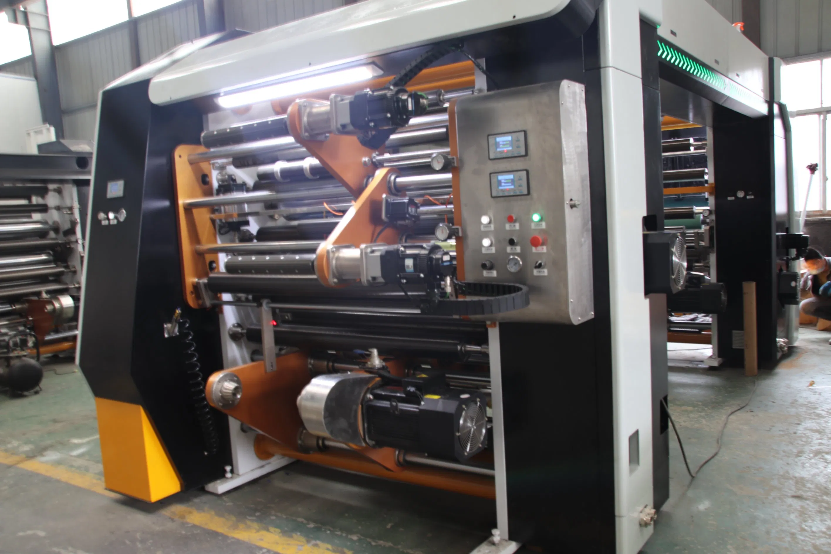 Versatile Solventless Lamination Machine for All Packaging Needs