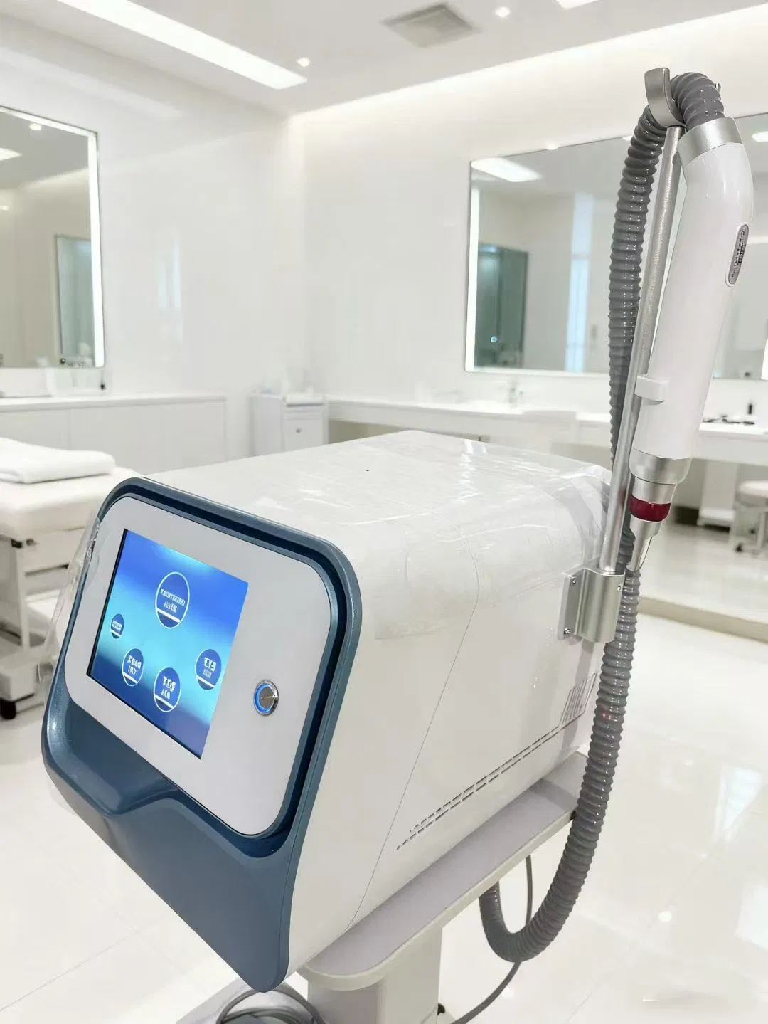 Latest Portable Picosecond Laser ND YAG Laser Tattoo Removal Machine 755nm 1064nm 532nm for Beauty Salon SPA