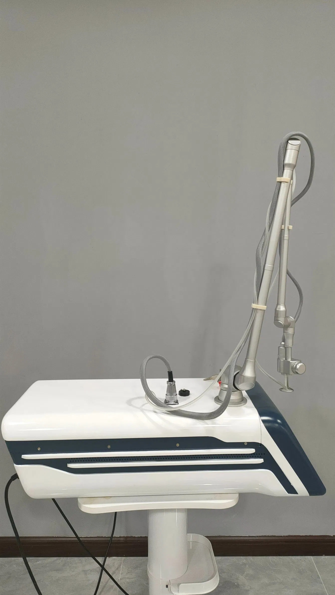 Best Medical Stretch Marks Removal CO2 Fractional Laser System