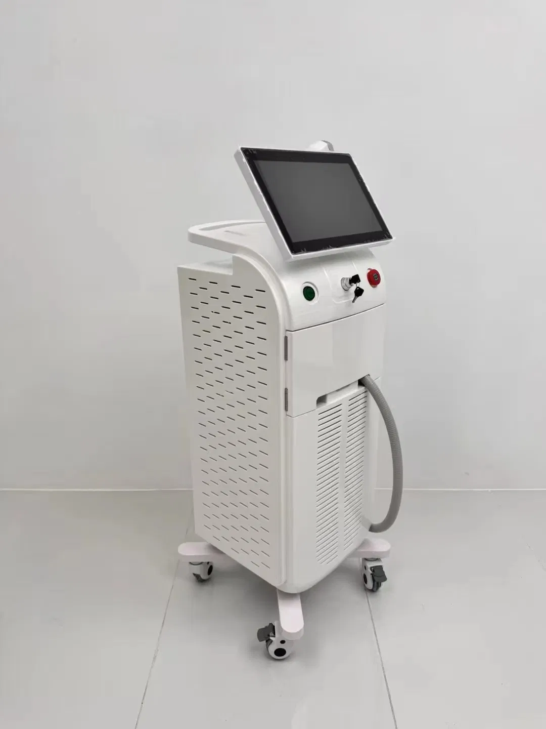Trio Wavelength Ice Painless 808nm Diode Laser Triple Wavelengths Diode Laser 808 755 1064