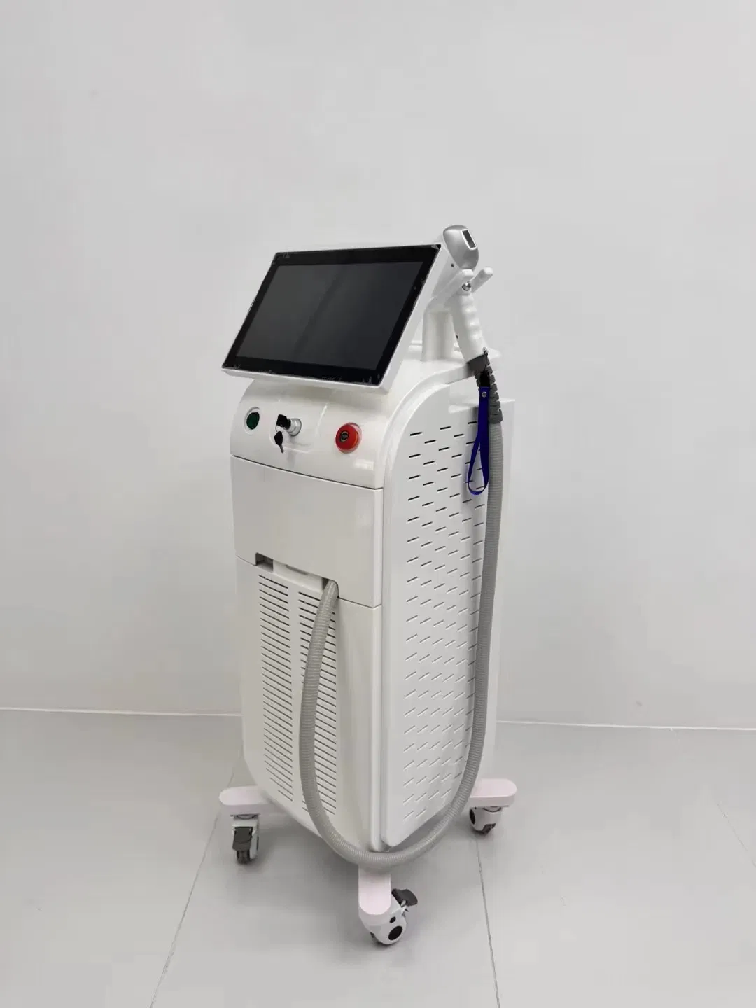 Trio Wavelength Ice Painless 808nm Diode Laser Triple Wavelengths Diode Laser 808 755 1064