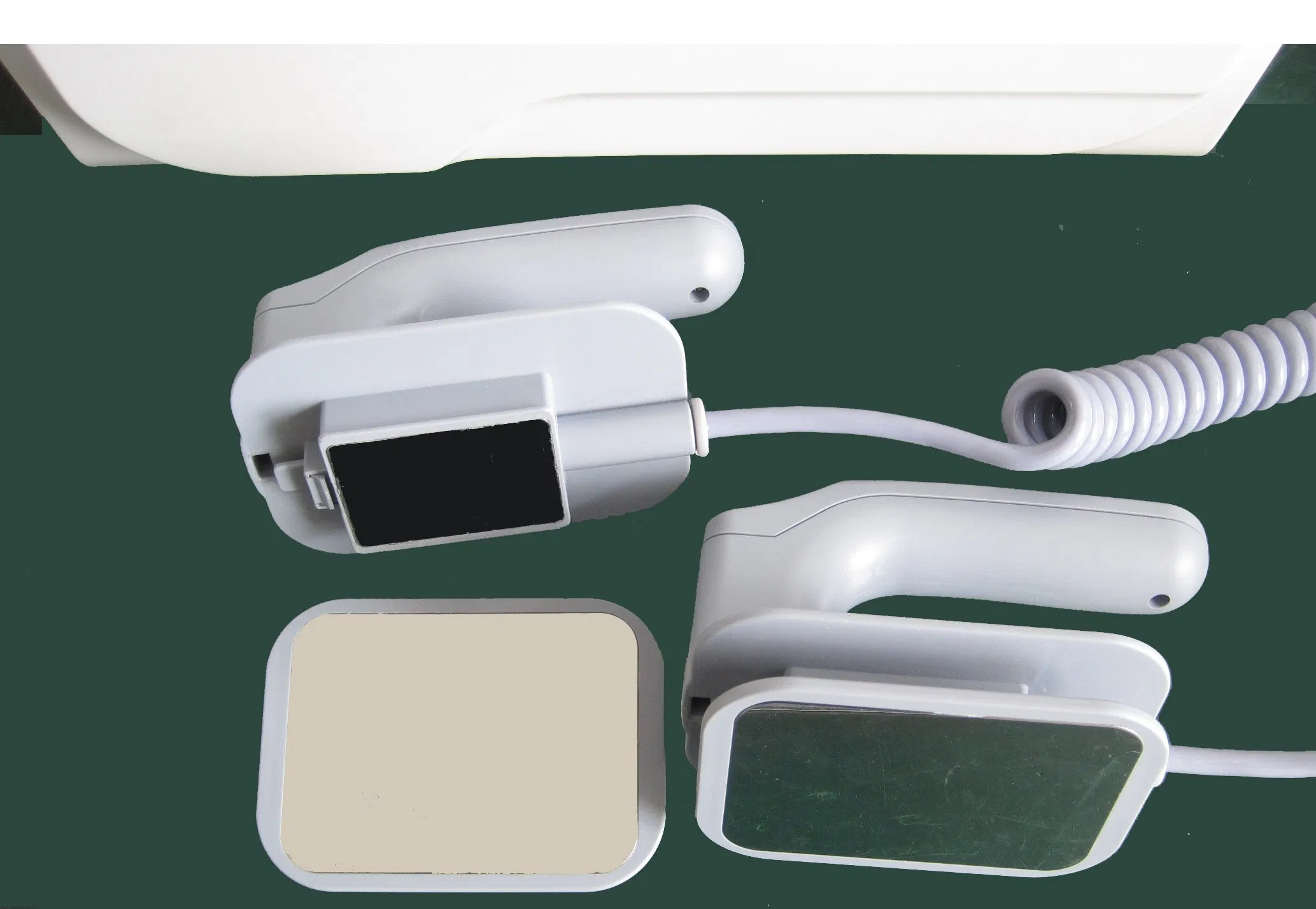 Advanced Compact Defibrillator Monitor for Rapid Emergency Response