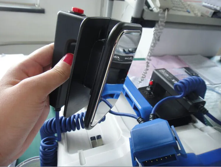 Defibrillator view 5