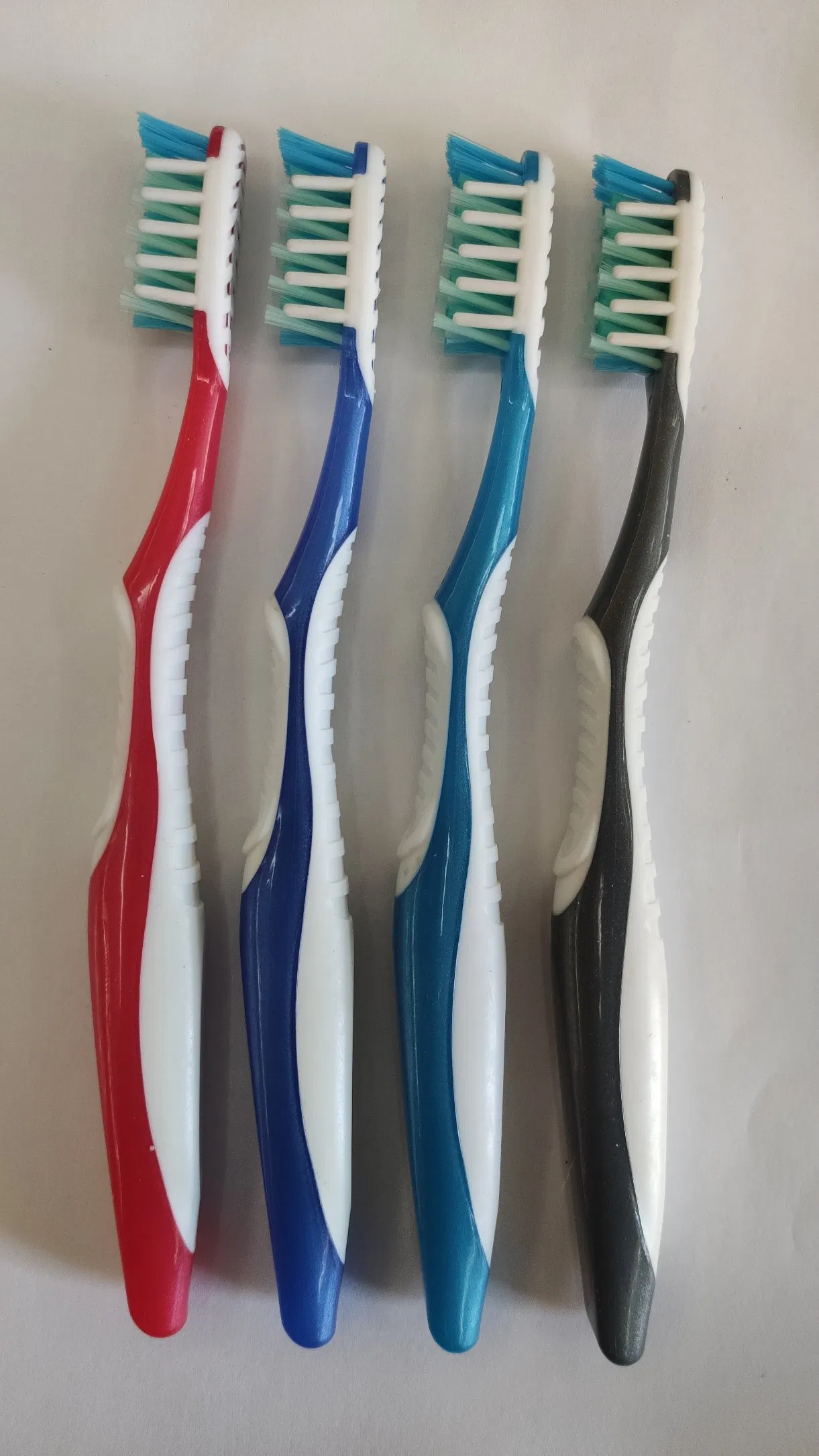 New Style Teech Deep Cleaning Message The Gums Cross Bristles Adult Toothbrush