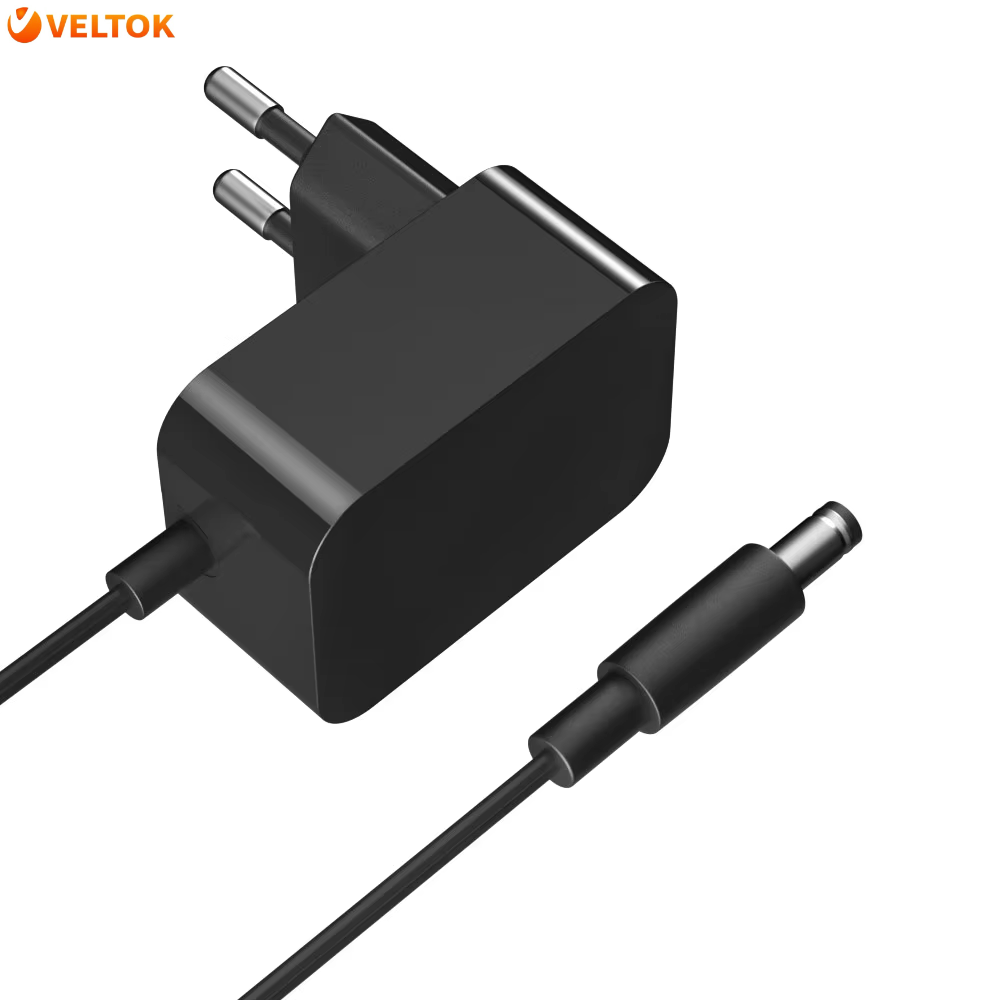 DC Adapter View 1