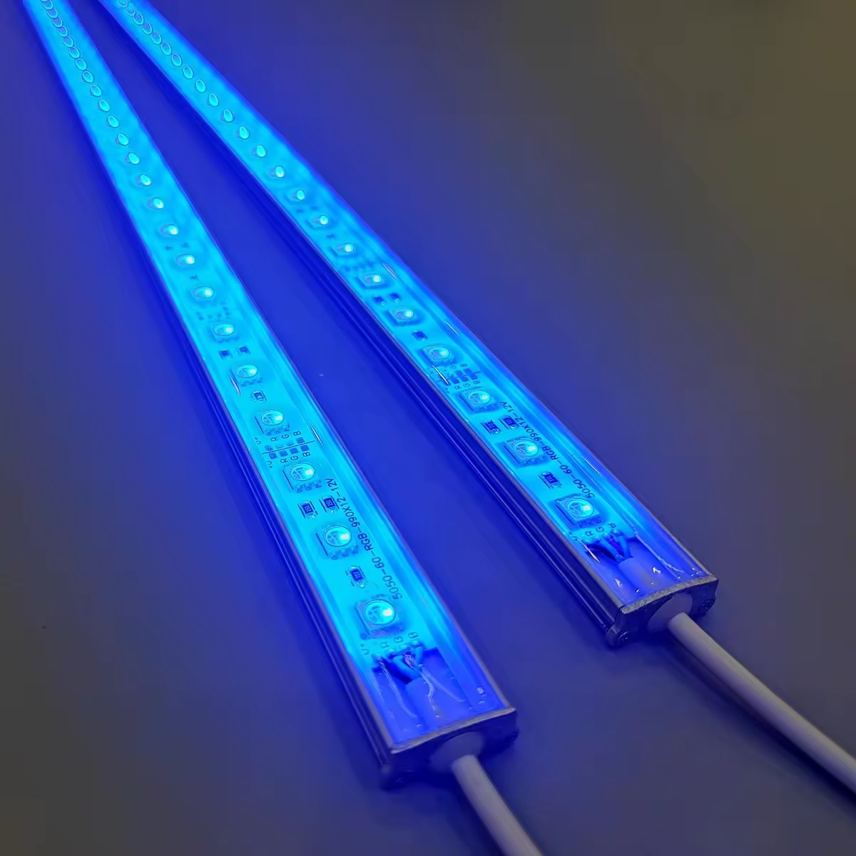 12" 20" 24" 36" IP68 Waterproof Blue 460nm 12V 15W Dimmable Aluminum Grow Bar Light for Aquarium Reef Coral