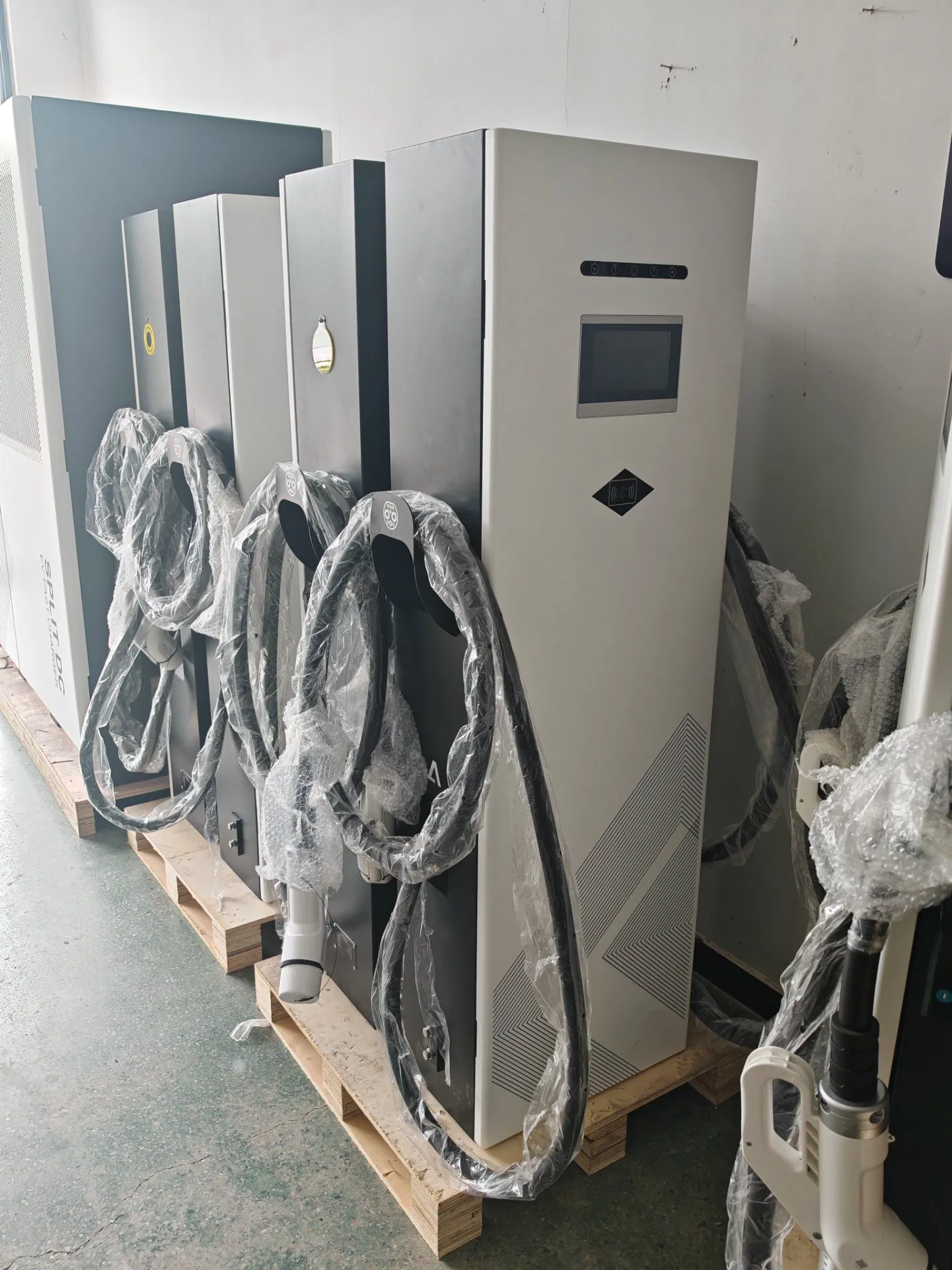 Mingshuo Megawatt Charging Station Infrastructure for Regional Logistics EV Fleets