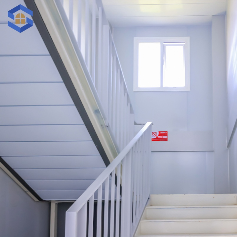 Insulated Fireproof Anti-Rust Rural Tourist Spot Stackable Quick-Assembly Modular Container Hotel