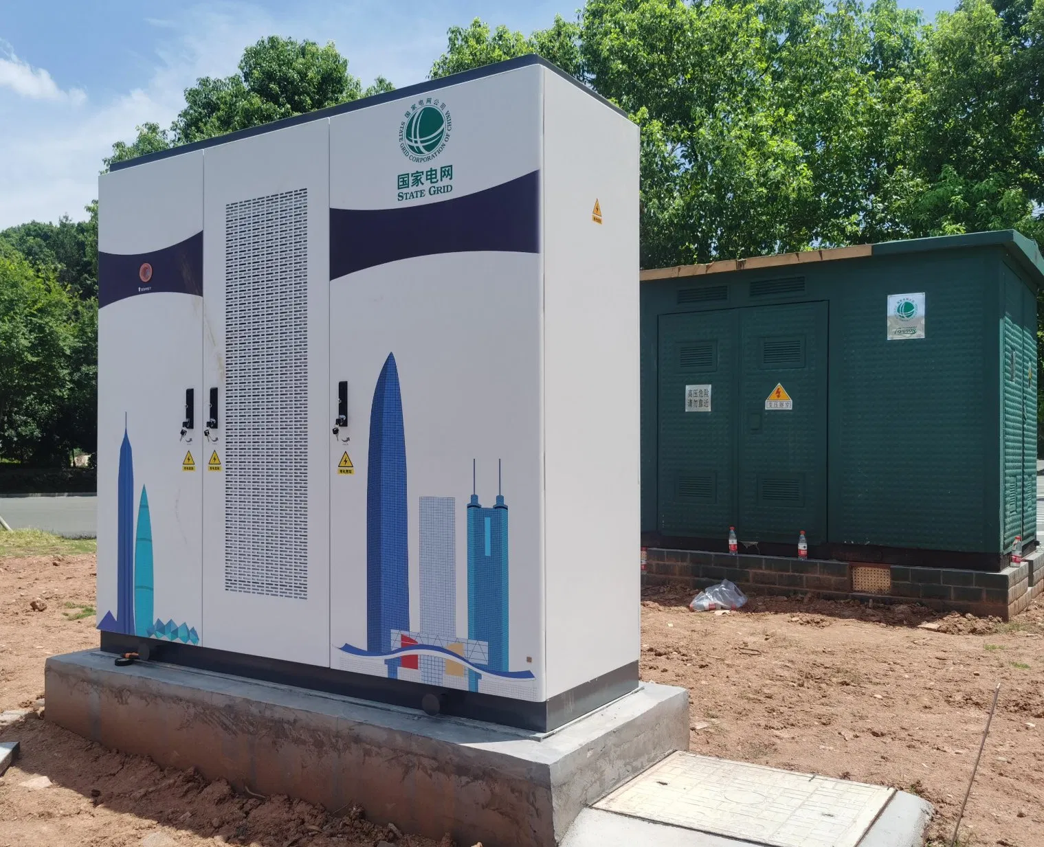 360kw CCS2 CCS1 6 Guns Fleet Charging Infrastructure Multi-Vehicle Charging Capability High Power Output Car Charging Station