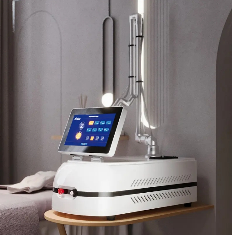 ODM Portable Medical Fractional CO2 Laser Machine for Skin Resurfacing Stretch Mark Scar Removal Vaginal Rejuvenation Product, Products