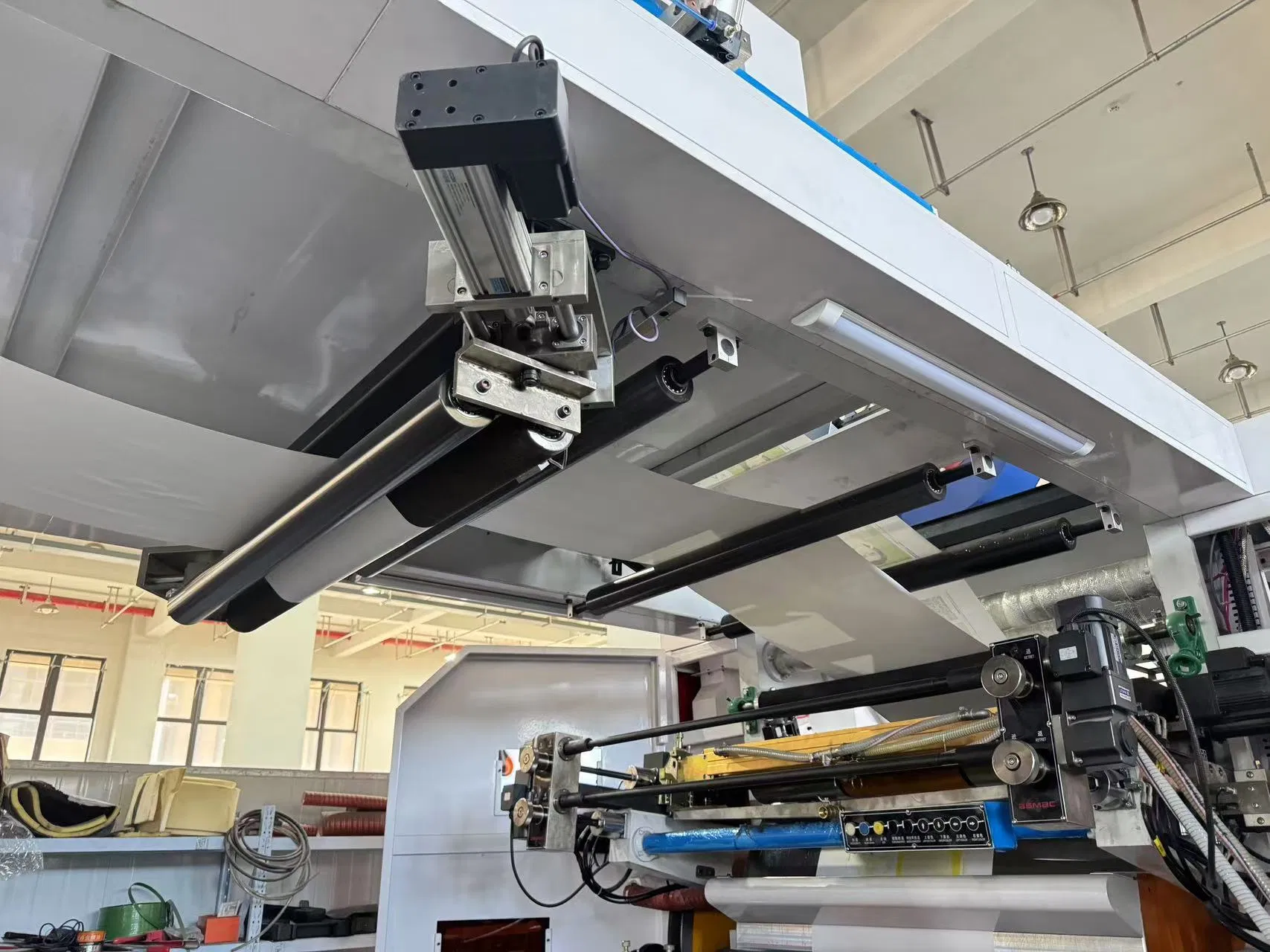 Máquina de Impressão Flexográfica de Cilindro Central para Filme de Saco Plástico BOPP Pet PP CPP de Papel Kraft Econômico de Alta Velocidade 4/6/8