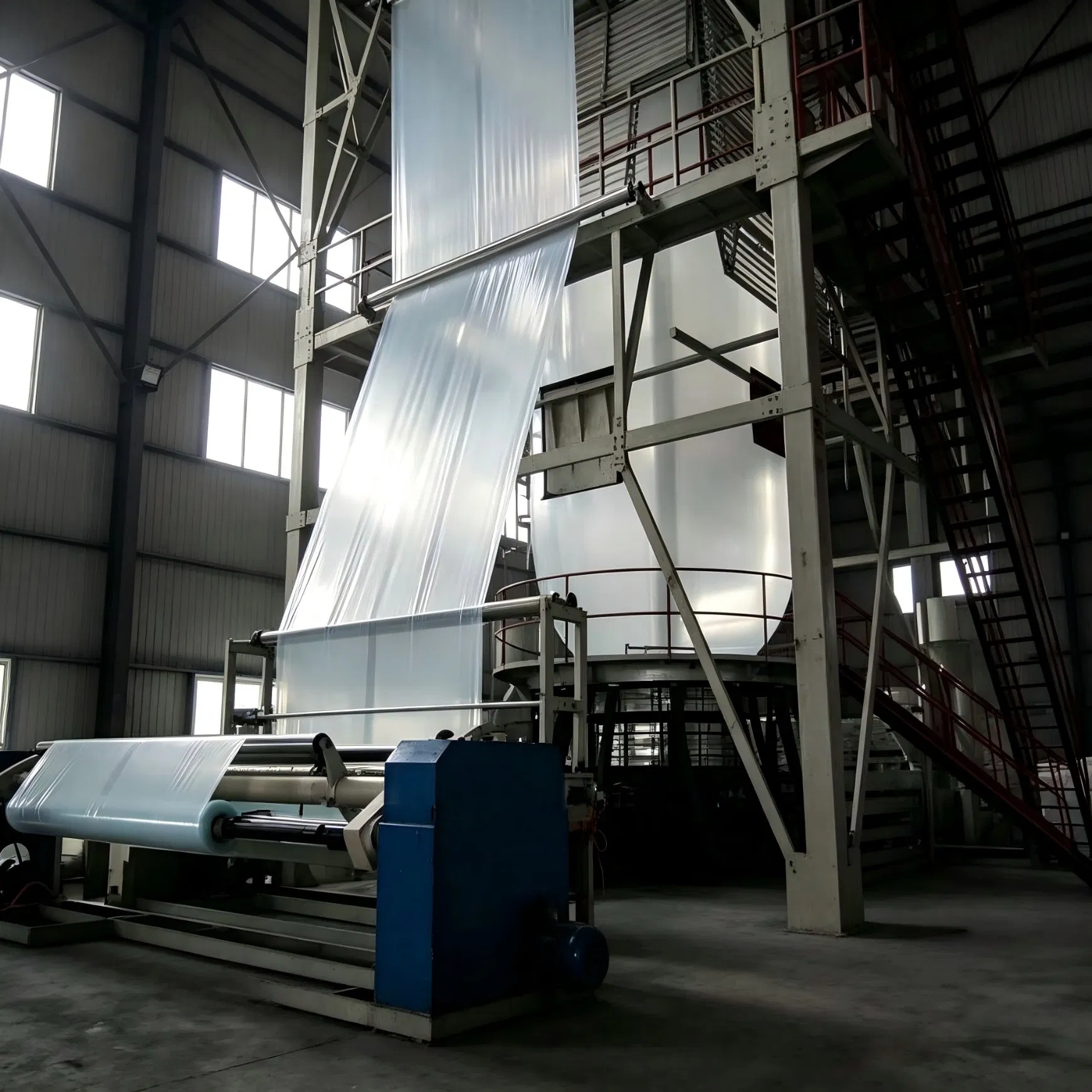 Sistema de Resfriamento IBC ABC 3 Extrusora de Filme Plástico de Co-Extrusão em Camadas para Filme de Estufa Agrícola de Larga Largura Máquina de Sopro