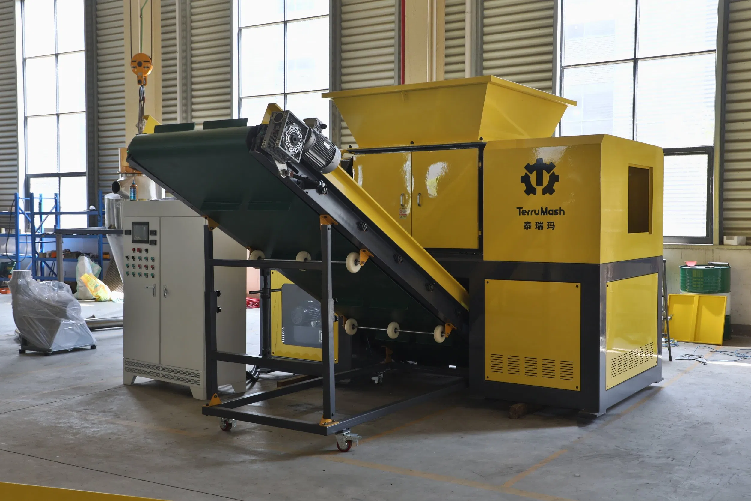 Máquina de Triturador Automático de Eixo Duplo Pequeno Multifuncional para Aço, Lixo, Borracha e Madeira