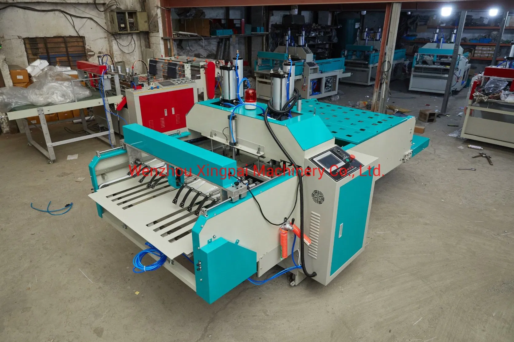 Máquina de Fazer Sacos Plásticos Tipo Camiseta de Alta Velocidade e Totalmente Automática para HDPE e LDPE com Preço e Velocidade de Tensão Automática 300PCS/Min*2