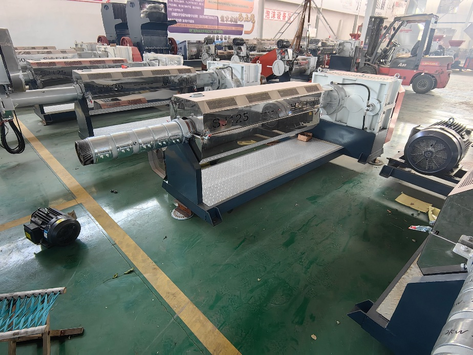 Máquina Pelletizadora de Plástico Linha de Granulação de Estágio Único para Material Triturado de Filme/Saco Plástico