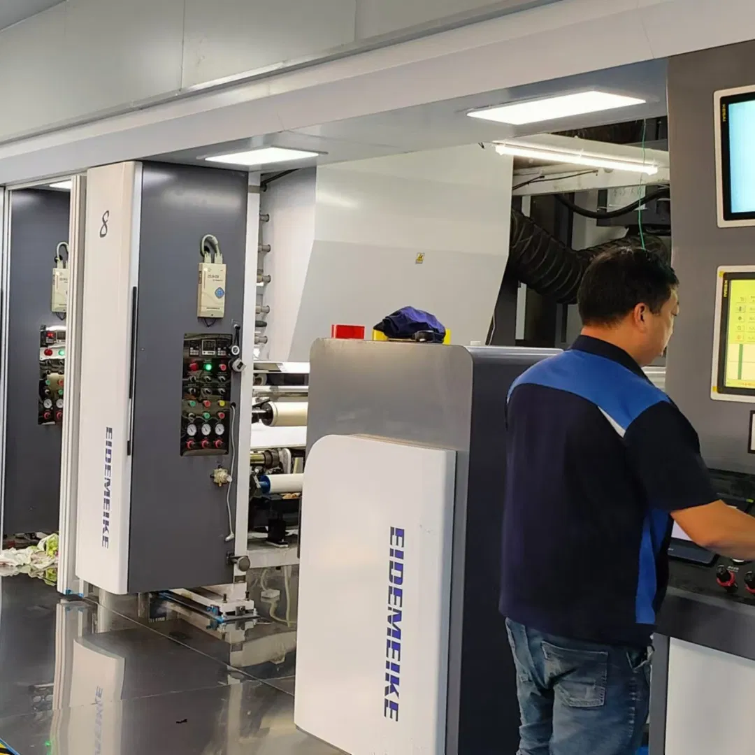 Máquina de Impressão Rotogravura para Etiquetas e Filmes com Motor Servo de Alta Velocidade e Rótulos Coloridos