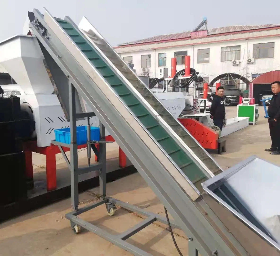 Planta de Granulação de Filme/Saco/Fibra de Plástico PE/PP/HDPE LDPE LLDPE BOPP em Duas Etapas Linha de Granulação Agregação Reciclagem Máquina de Pelotização Compacta